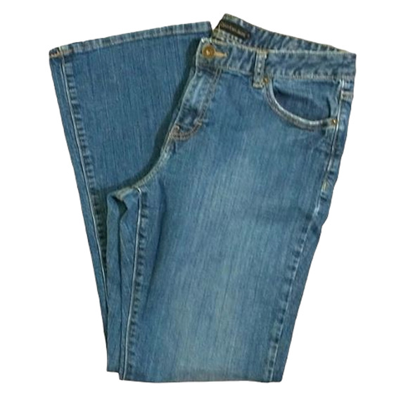 Calvin Klein medium wash mid-rise bootcut women's jeans. 12. - Picture 3 of 12